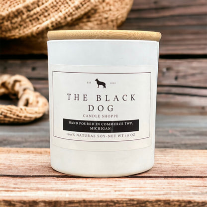 Black Dog Signature Candle - Traditional