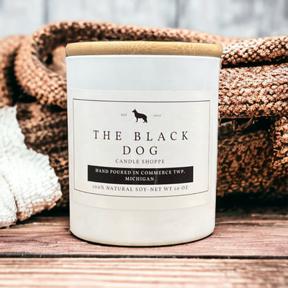 Black Dog Signature Candle - Traditional